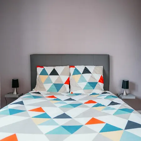 D'alexandre Hyper Centre-ville * Charleville-Mézières