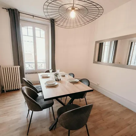 D'alexandre Hyper Centre-ville * Charleville-Mézières